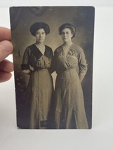 RPPC Vintage Anne Reid &amp; Friend Women High Society Fashion Beauty 1906 - £15.79 GBP