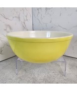Vintage Pyrex Large Yellow #404 Nesting Mixing Bowl 4 Quart - $365.11 MXN