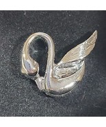 Vintage Sarah Coventry SC Swan Silver Tone Tie Tac Lapel Pin In box - £9.30 GBP