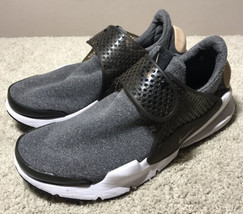 Nike Sock Dart SE Women&#39;s Size 7 US Running Shoes Gray Black 862412-001 - £19.53 GBP