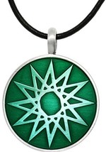 Jewelry Trends Magic Star Vibrant Green Round Celestial Success Pewter Pendant N - £23.52 GBP