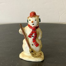 Lemax Snowman with Broom Christmas Village Decoration From 1999 - £7.93 GBP