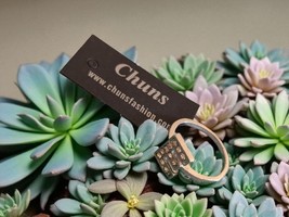 Chuns Fashion Bold Initial Letter &quot; E &quot; Size 7.5 Ring Silver Tone 11 Stones - $167.20 MXN