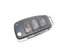06-13 AUDI A3 KEY FOB Q1651 image 6