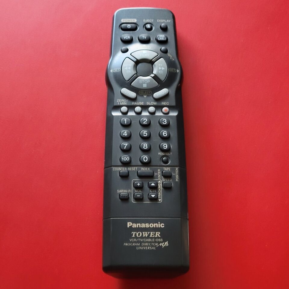 Panasonic Tower VCR/TV/Cable/DSS Program Director MB VSQS1594 Remote Works - $16.82