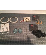 Earring Costume Jewelry Lot  8 Pairs All Wearable VTG To Modern - $21.77 CAD
