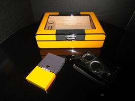 Travel Humidor with hydrometer and humidifier and cutter NIB - $123.75