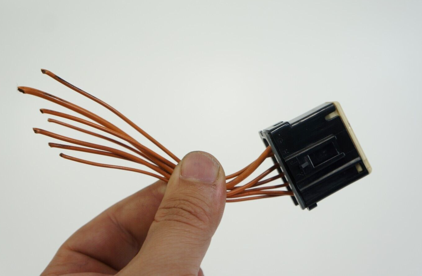 mercedes wire splice end cap  distributor block wire pigtail connector connecion - £33.11 GBP