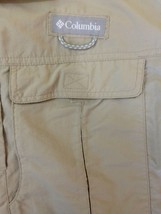 Columbia Men&#39;s Short Sleeve Tactel Nylon  Beige Vented Large Fishing Shirt  - $10.78