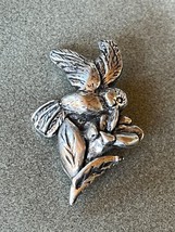 Small Silvertone Hummingbird &amp; Trumpet Flower Brooch Pin – 1 x 1 and 5/8th’s in - £9.02 GBP