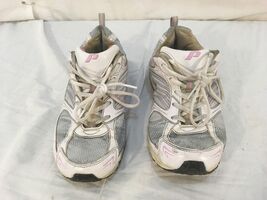 Womens Prospirit White Pink Running Lace Up 8 Cross Country Athletic Shoes - $9.92
