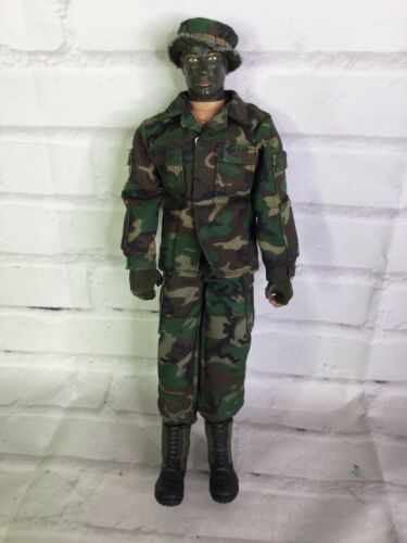 VTG 1998 21st Century Toys 12" Action Figure Camo Face Military Soldier Uniform - $24.25