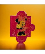 Minnie Mouse Pin Disney Pink Jigsaw Puzzle Piece Waving Game Red Shorts ... - €12,79 EUR