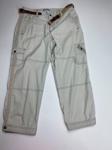 Columbia Khaki Capri Snap Leg Pants Women&#39;s Size 8 - $7.70