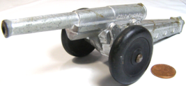Unknown Towed Howitzer USA Die Cast Silver RWW - £23.55 GBP