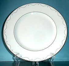 Waterford Marc Jacobs Colette Dinner Plate 10.75&quot; Platinum Trim Made in UK - £18.11 GBP