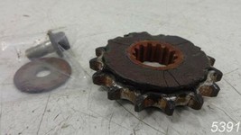 Honda FRONT ENGINE CHAIN SPROCKET 16T VF750 RVT1000 CB900F VRF750 F VTR1... - $7.74