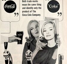 Coca Cola Coke 1964 Advertisement Soda Pop Beautiful Magazine Model DWII10 - $456.77 MXN