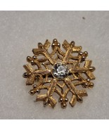 Vintage Snowflake Brooch Pin - $13.50