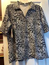 NWT Ladies TZU TZU SPORT Snow Leopard Black Daisy Short Sleeve Golf Shirt - XXL image 2
