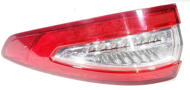 Right Taillight Qrtr Mntd Small Scuff DS7313404AK OEM 13 14 15 16 Ford F... - $40.39