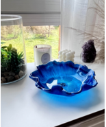 Handmade Geode Resin Bowl - Indigo Blue bowl - Scallop Shaped Epoxy Resi... - $96.79 CAD