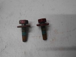 2004 Chevrolet Silverado 1500 Tailgate Hinge to Body Bolts Left LH or Ri... - $27.99