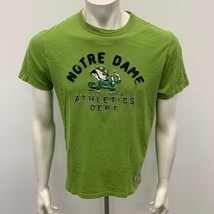 Notre Dame Fighting Irish T Shirt Men&#39;s Medium Green Graphic Campus Crew - $7.92