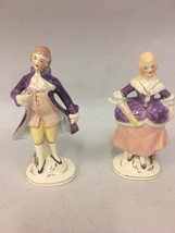 Set of 2 VTG Coventry USA Porcelain Colonial 5064A Man 5065A Woman Figurine  - £28.03 GBP