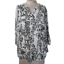 Black and White Paisley Blouse Size Large - £19.71 GBP