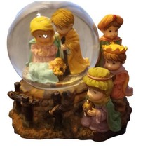 Vtg Christmas Nativity Childlike Figures Manger Scene Plays Silent Night... - $28.01