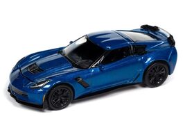 Autoworld 2019 Chevy Corvette Z06 Blue 1/64 Diecast Model Car AWSP165-B - $12.99