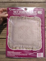 Vogart Crafts Net Darning Kit Americana Flower 14&quot; Pillow w/ Ruffles Vintage - £4.65 GBP