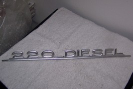 1970 Mercedes 220 Diesel Emblem Very Nice - $22.46