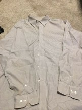 Men&#39;s Roundtree &amp; Yorke Long Sleeve Shirt--Size XL--Black Checkered - $7.99