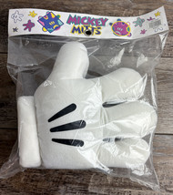 Mickey Mouse Mitts Plush Glove Disney Disneyland Vintage - £31.13 GBP