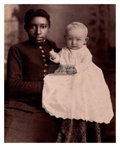 African American Nanny Taking Care Of White Baby 8X10 Photo Reprint - £6.69 GBP