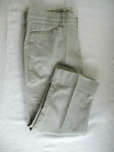 Bandolino pants  Maureen cropped Capri Size 8 brown cuffs inseam 19&quot; - $12.69