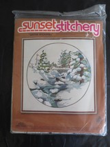 SEALED 1978 Sunset Stitchery WINTER SNOWFALL Crewel KIT to fit 16&quot; x 16&quot;... - £9.43 GBP