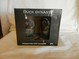 Pair of Duck Dynasty Pint Glasses Willie &amp; Phil BNOS 5.875&quot; Tall - $40.00