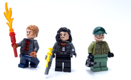 Lego Jurassic World T. Rex (76944) Minifigures Owen + Wildlife Guard + Zia - $13.13