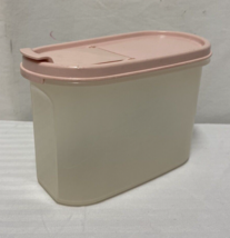 Tupperware Container with Pink Pour Lid 1612 USA 4 3/4 Cups - £13.63 GBP