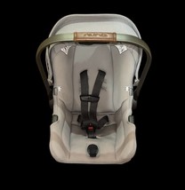 Nuna PIPA with Inserts image 3