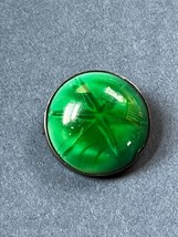 Vintage Bright Green Linde Star Glass Round Cab in Nonmagnetic Silver Frame Pin - £28.49 GBP