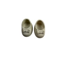 Vintage Barbie Clone White Flat Shoes with Bows – 1960s Era Doll Accessory - $148.93 MXN