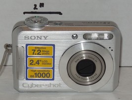 Sony Cyber-shot DSC-S700 7.2MP Digital Camera - Silver Tested Works - £58.09 GBP