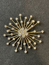 Signed RMN Vintage Clear Rhinestone Starburst Art Deco Gold Brooch Pin 2&quot; - £13.01 GBP
