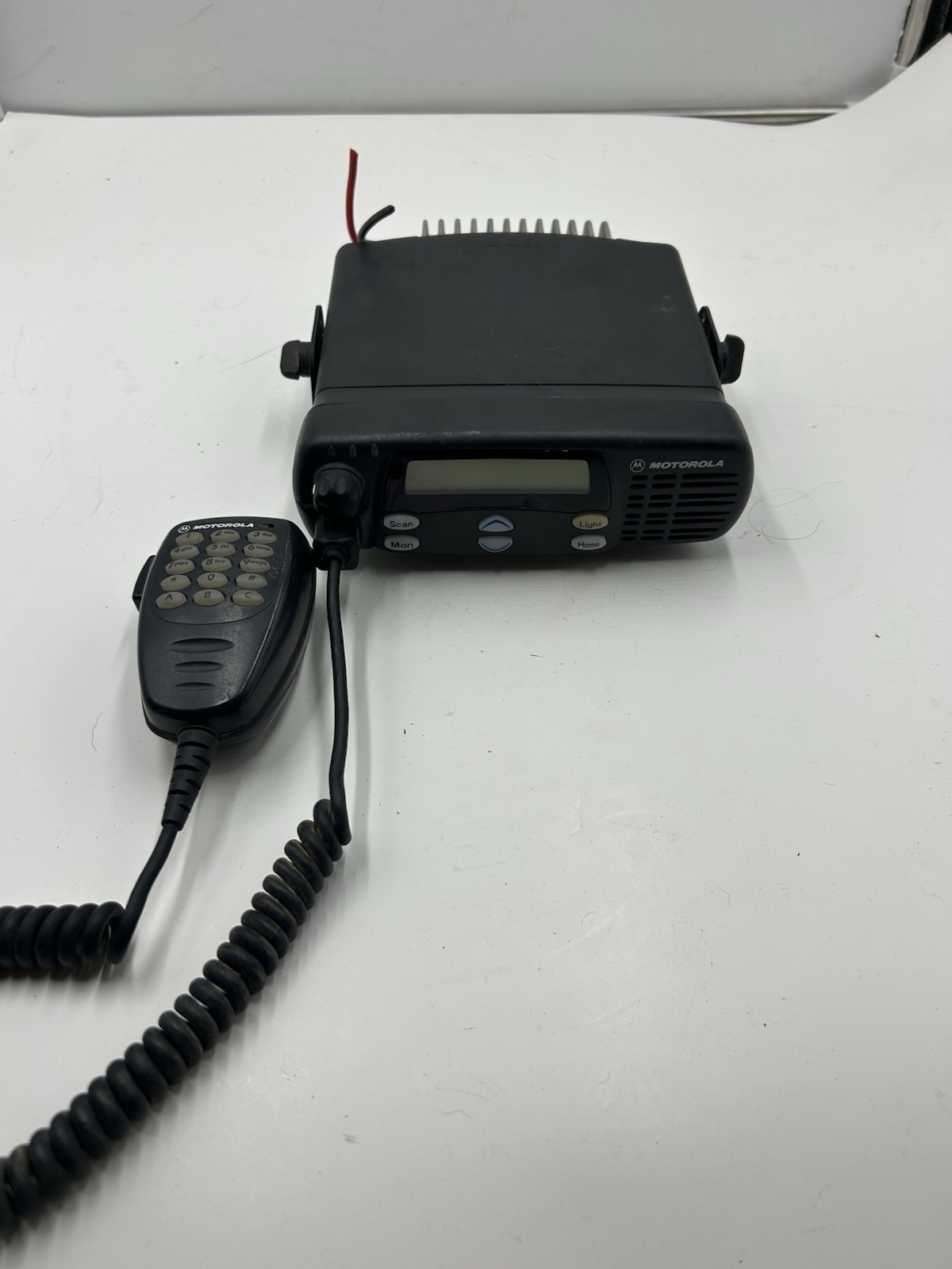 Motorola CDM1250 AAM25RKD9AA2AN UHF HAM Band With Radio Item image 2