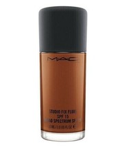 MAC NC17 Cosmetics Foundation Oil Free Full Coverage Natural Matte Finish SPF 15 - $22.76