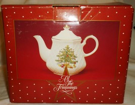 BEAUTIFUL FINE PORCELAIN ENGLISH TEA POT CHRISTMAS TREE JAPAN ALL THE TR... - $24.00